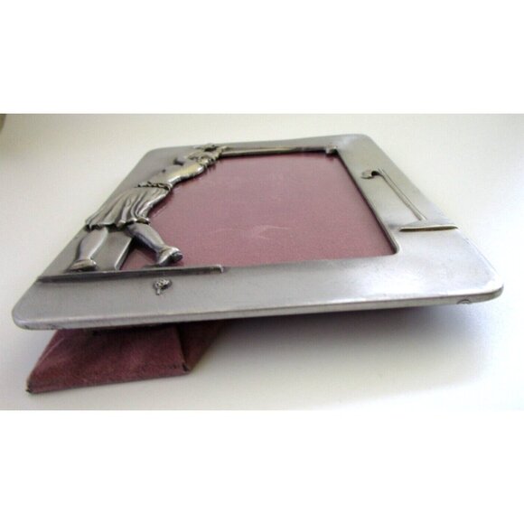 Vintage Seagull Canada Pewter Woman Golfer Scene Picture Frame - 1990 - 3.5 x 5 - Picture 2 of 15